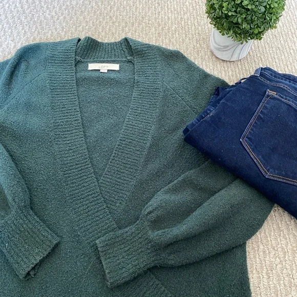 LOFT Green V Neck Sweater - Picture 2 of 2